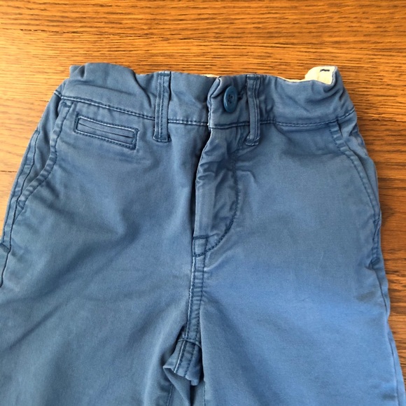 baby GAP khakis in stretch - Picture 2 of 5